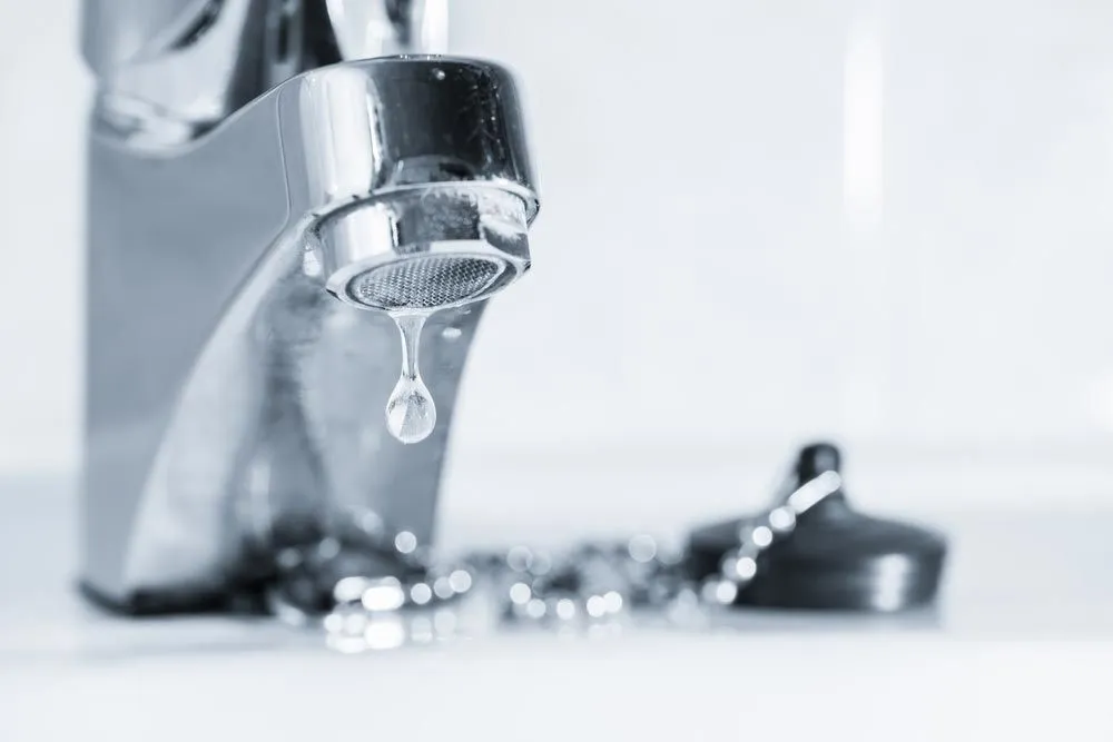 water leaking from tap 1920w